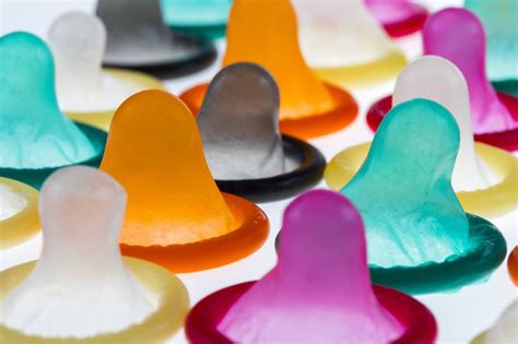 Blowjob ohne Kondom gegen Aufpreis Finde eine Prostituierte Zeulenroda